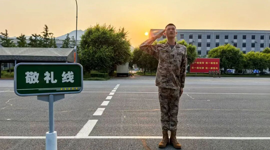 阅兵背后的故事：用军人底色书写“星榜样”风采